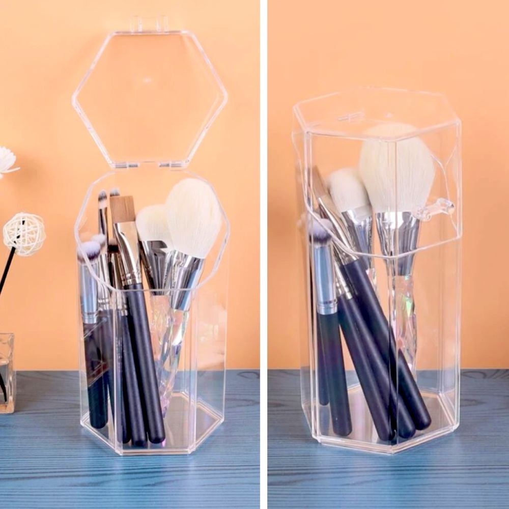 Dustproof Makeup Brush Stand Holder with Lid, Clear.